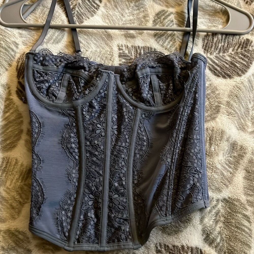 Urban outfitters corset size small only tried on never worn